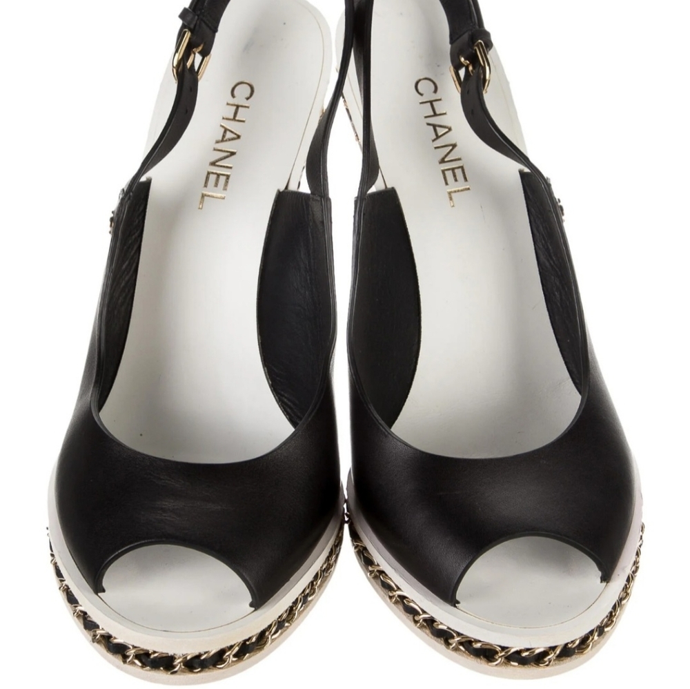 Chanel Slingback - Picture 1 of 8